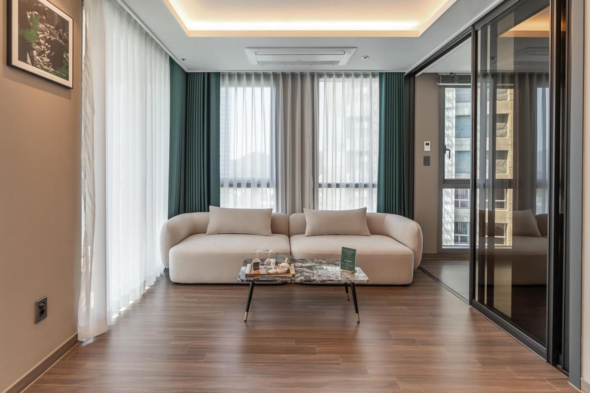 D Ov Haeundae Hotel بوسان المظهر الخارجي الصورة