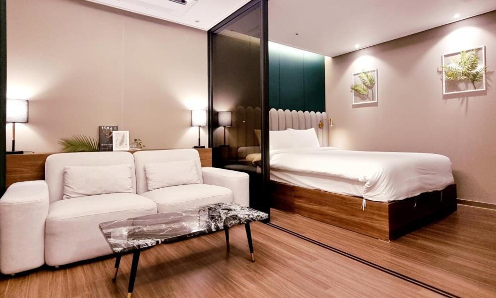 D Ov Haeundae Hotel بوسان المظهر الخارجي الصورة
