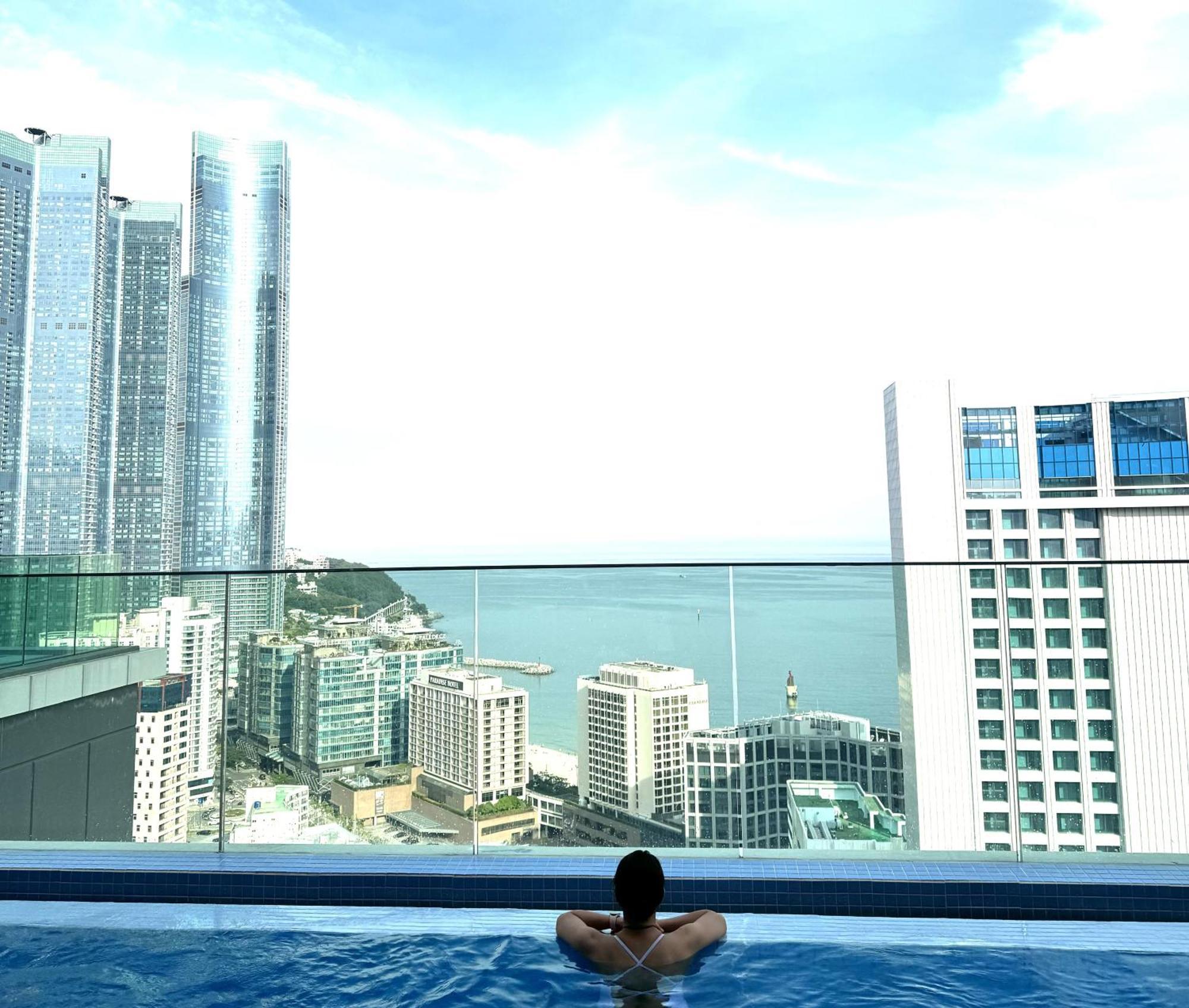 D Ov Haeundae Hotel بوسان المظهر الخارجي الصورة